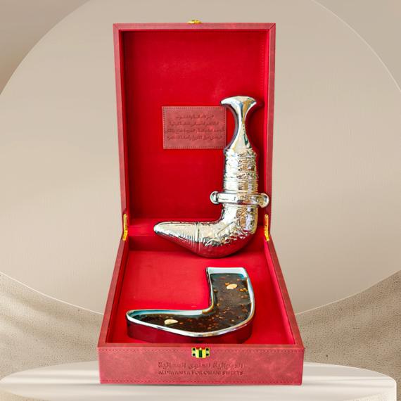 Omani Khanjar Shape Fig halwa